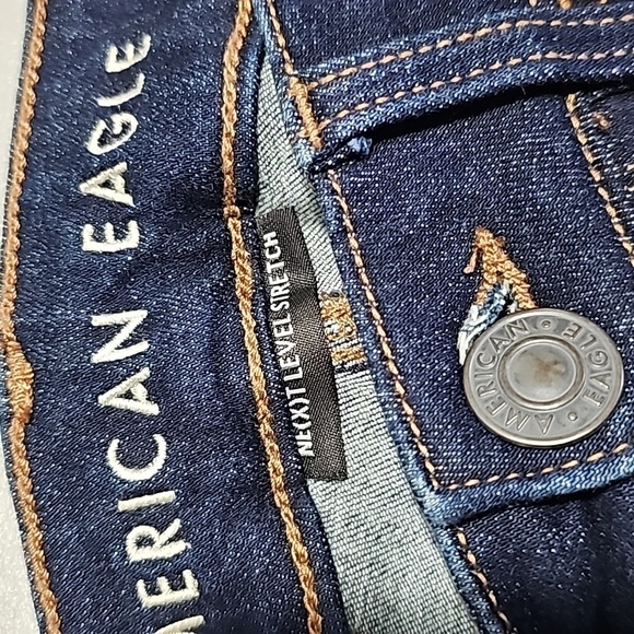 American Eagle dark wash next level stretch size 4 high rise jeggings - Picture 6 of 8